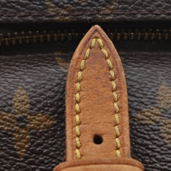 Authentic Louis Vuitton Monogram Montsouris PM Backpack LV EXELLENT CONDITION! - Picture 2 of 16